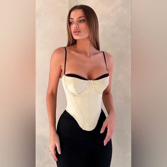 MICAS Contrast Strap Corset Beige Cami Top. Size S NWT - Picture 2 of 9
